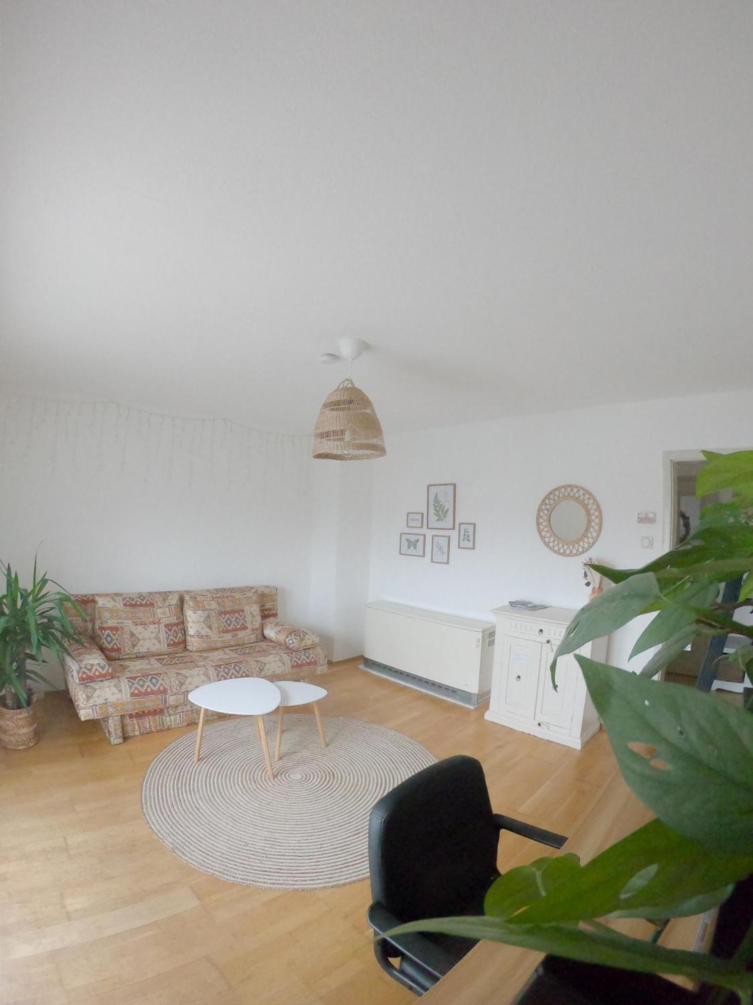 Happybnb Mit Sonniger Terrasse Appartement